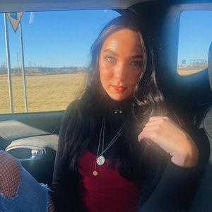 Meet your Posher, Jenna